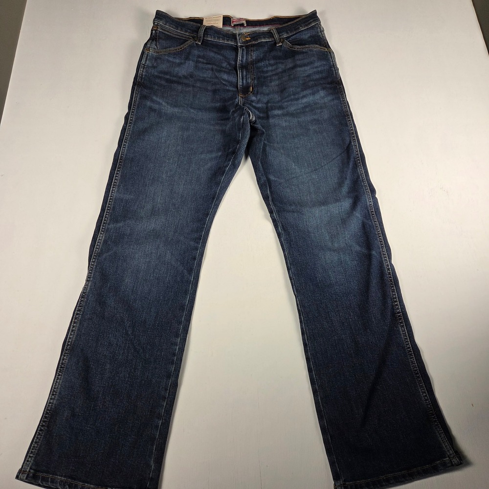 Wrangler Western Bootcut Jeans Blue Stretch Denim 34x32 NWT